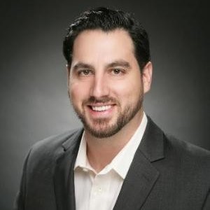 Daniel-Headshot